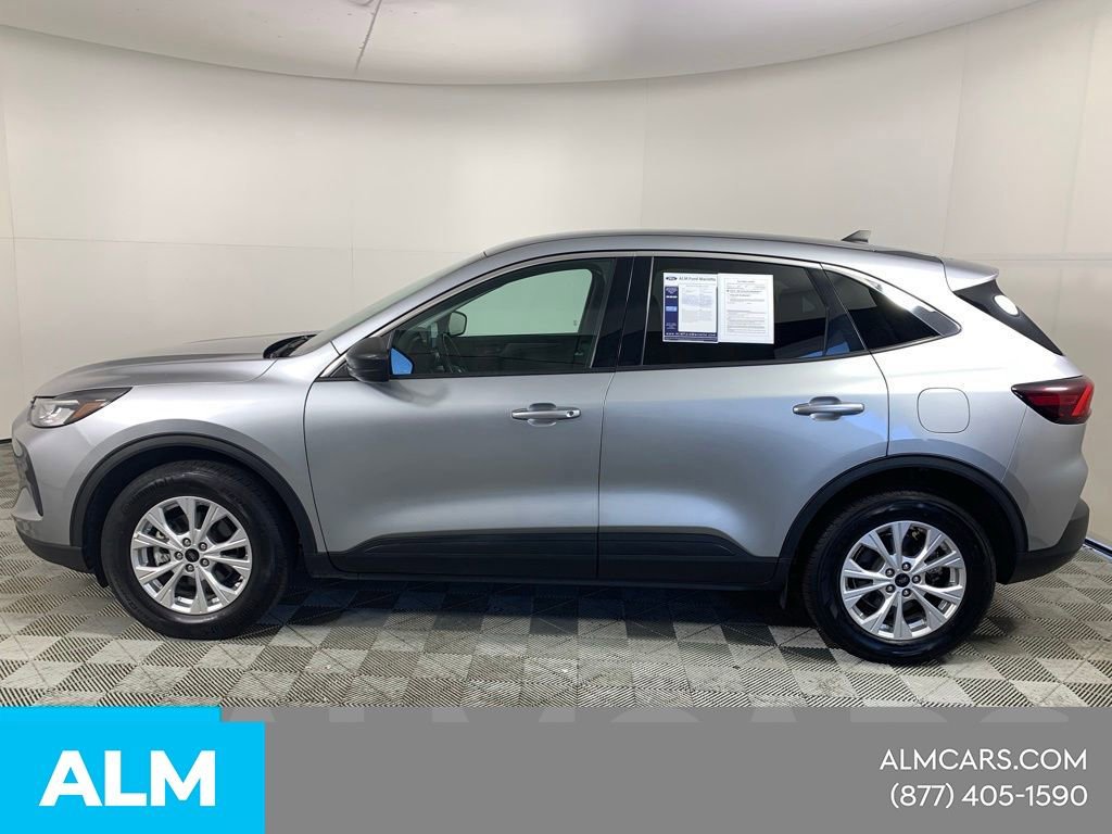 Used 2023 Ford Escape Active AWD/4WD image 7