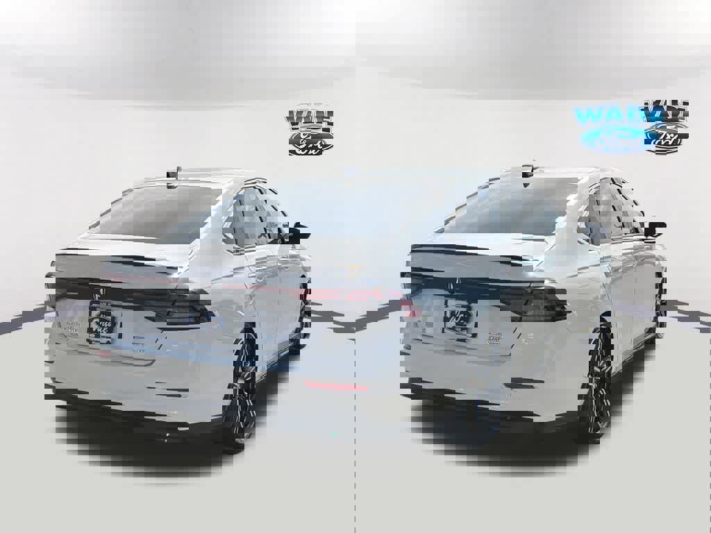 Used 2024 Honda Accord Sport image 5