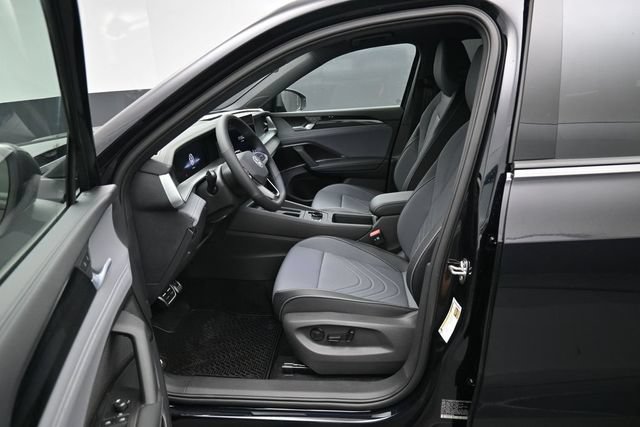 New 2026 Volkswagen Tiguan SE R-Line FWD image 9