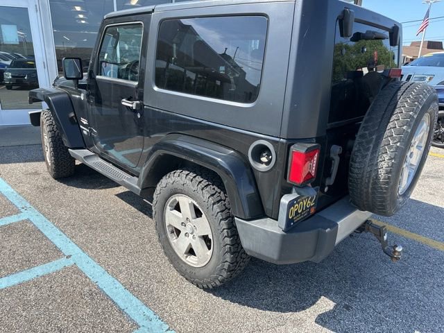 Used 2008 Jeep Wrangler Sahara w/ Dual Top Group AWD/4WD image 8