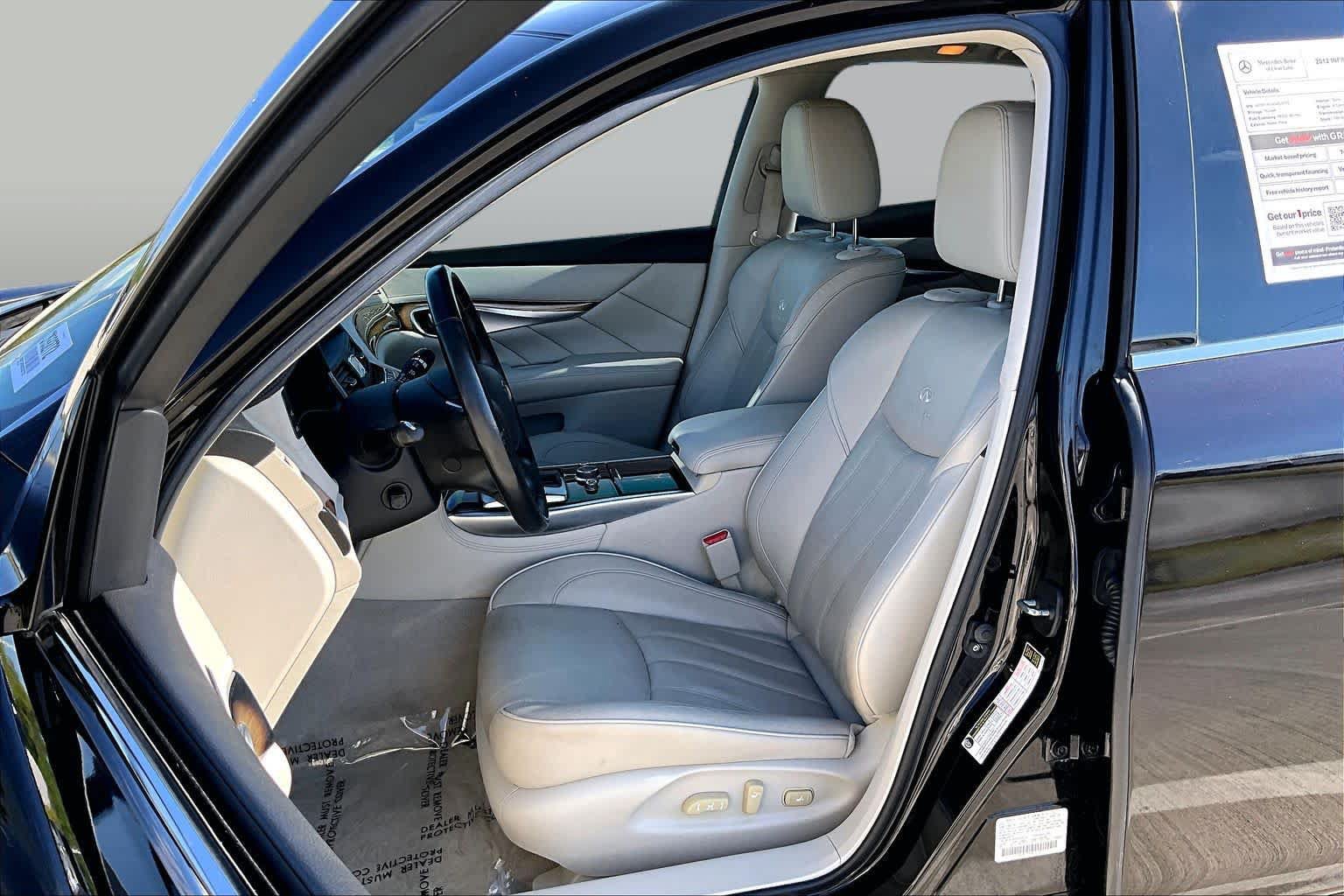 Used 2012 INFINITI M37 w/ Deluxe Touring Pkg RWD image 7