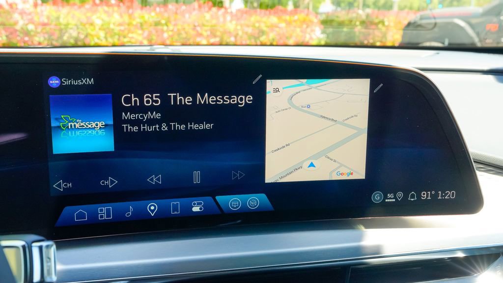 Used 2025 Cadillac Lyriq Luxury image 67