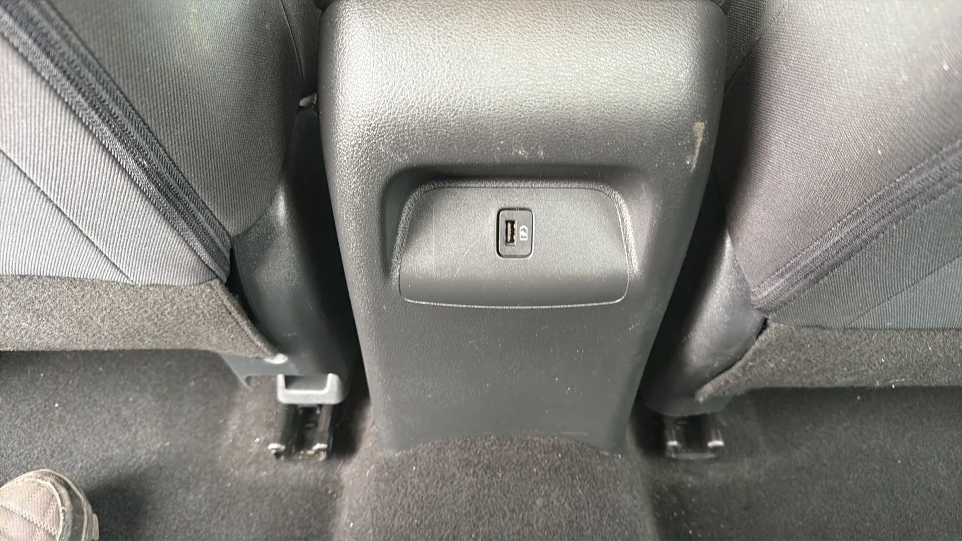 Used 2021 Nissan Sentra SV FWD image 28