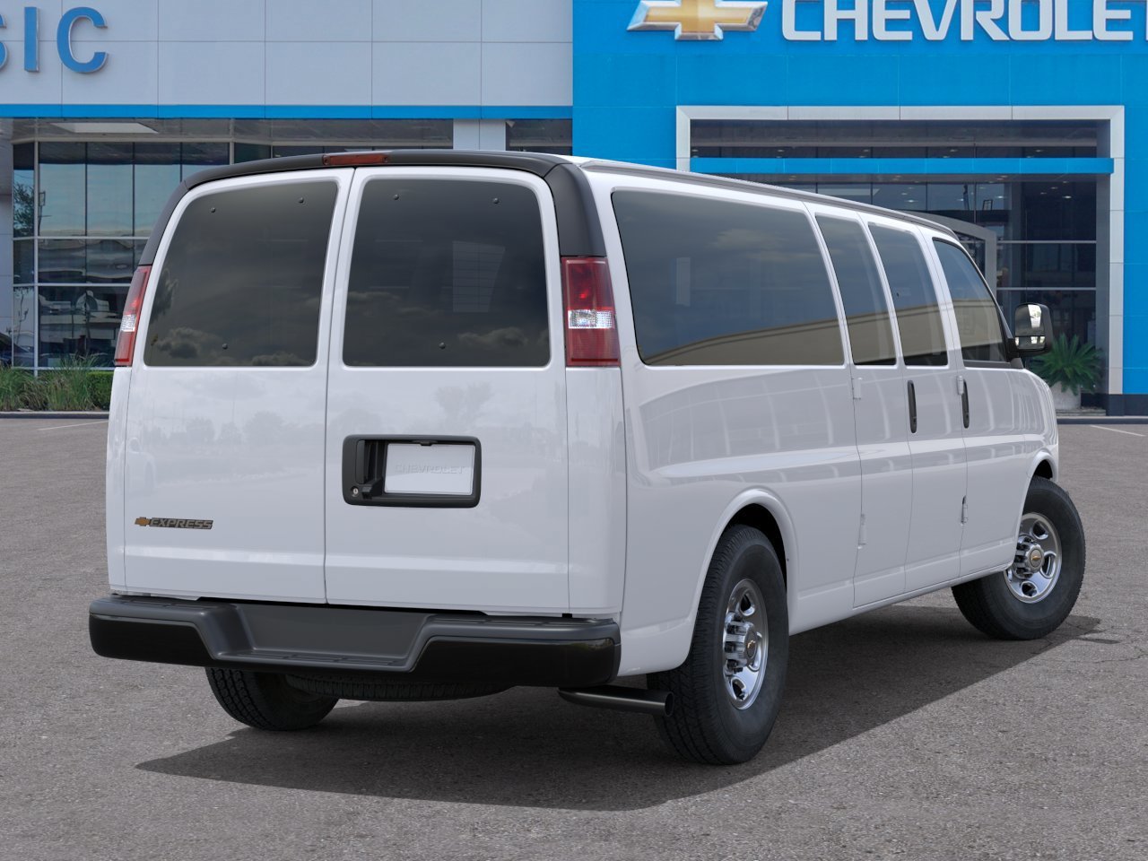 New 2026 Chevrolet Express 3500 LS RWD image 4