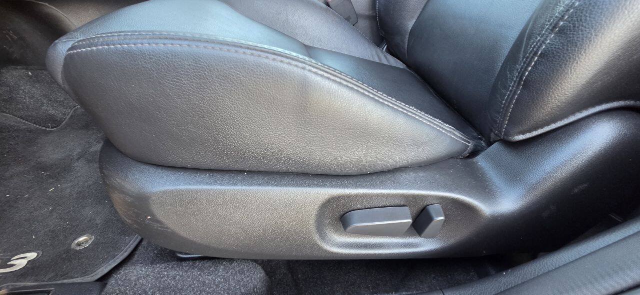 Used 2012 MAZDA MAZDA3 i Grand Touring FWD image 18
