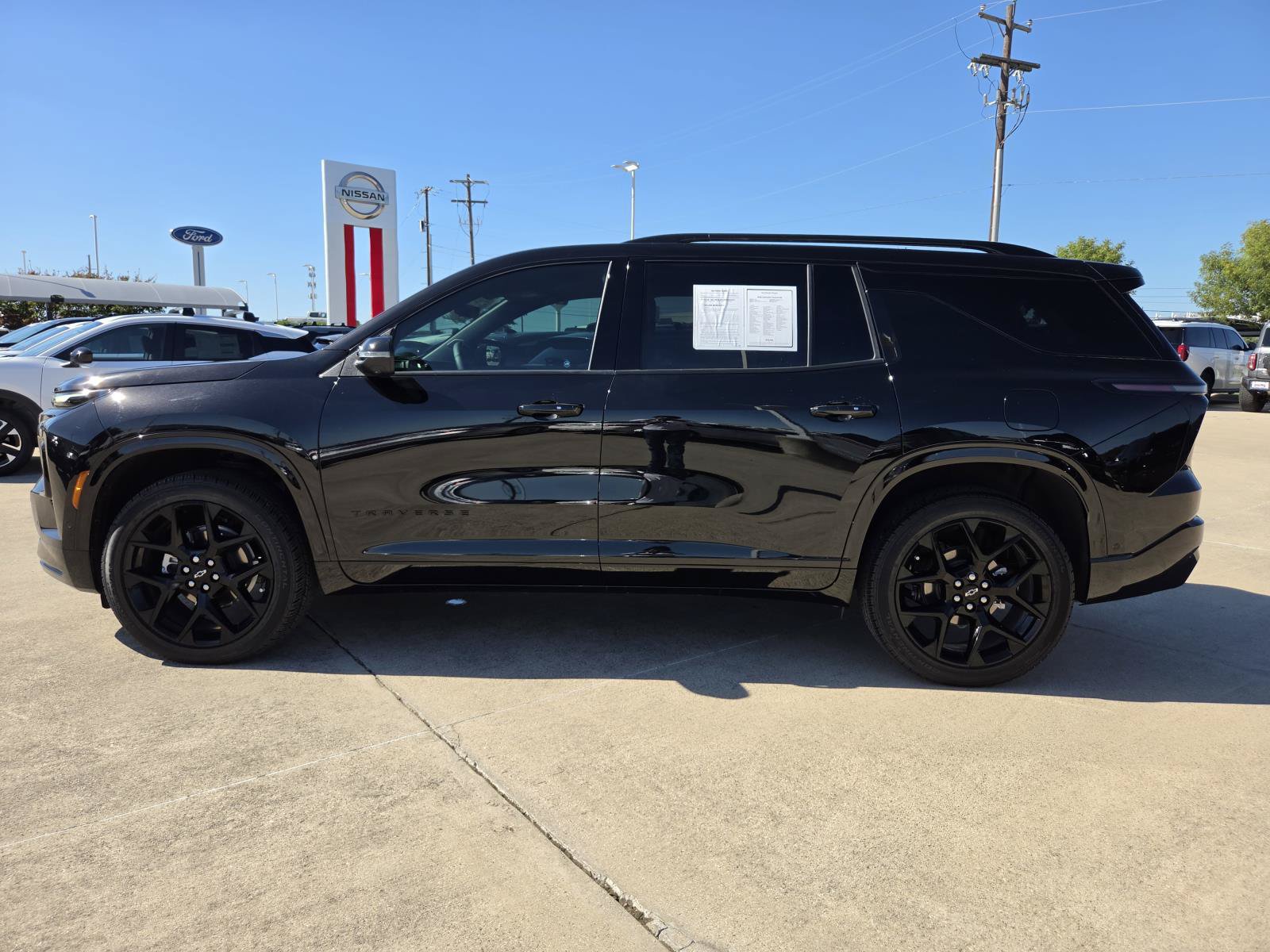 Used 2026 Chevrolet Traverse RS FWD image 8