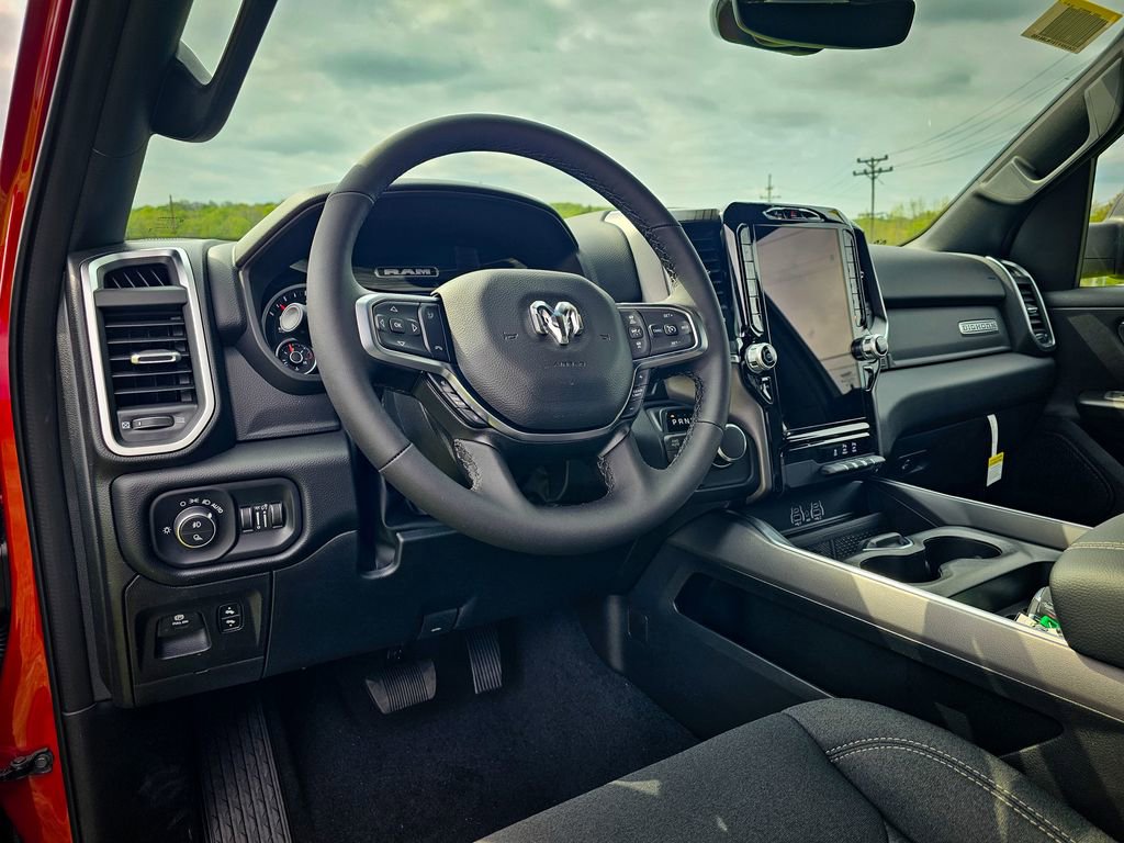 New 2026 RAM 1500 4x4 Crew Cab image 16