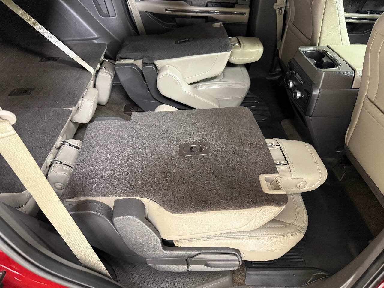 Used 2019 Ford Expedition Limited w/ Driver Assistance Package RWD image 71