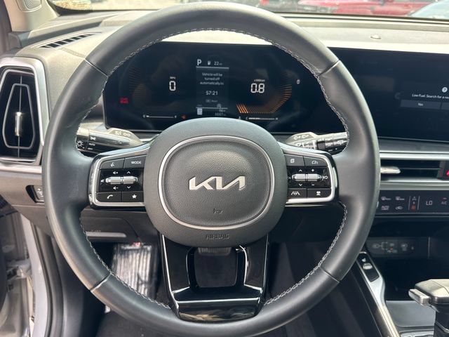 Used 2025 Kia Sorento S FWD image 18