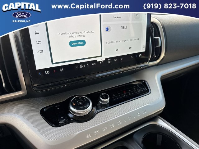 Certified 2025 Ford Expedition Active AWD/4WD image 27