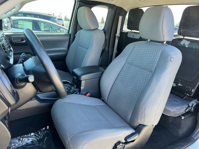 Used 2022 Toyota Tacoma SR image 12