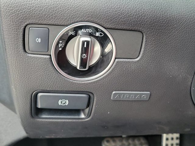 Used 2019 Mercedes-Benz SLC 300 image 18