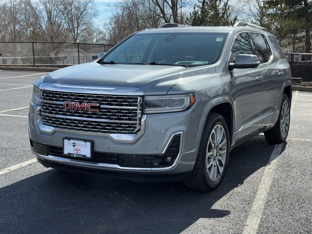 Used 2023 GMC Acadia Denali w/ Denali Ultimate Package image 9