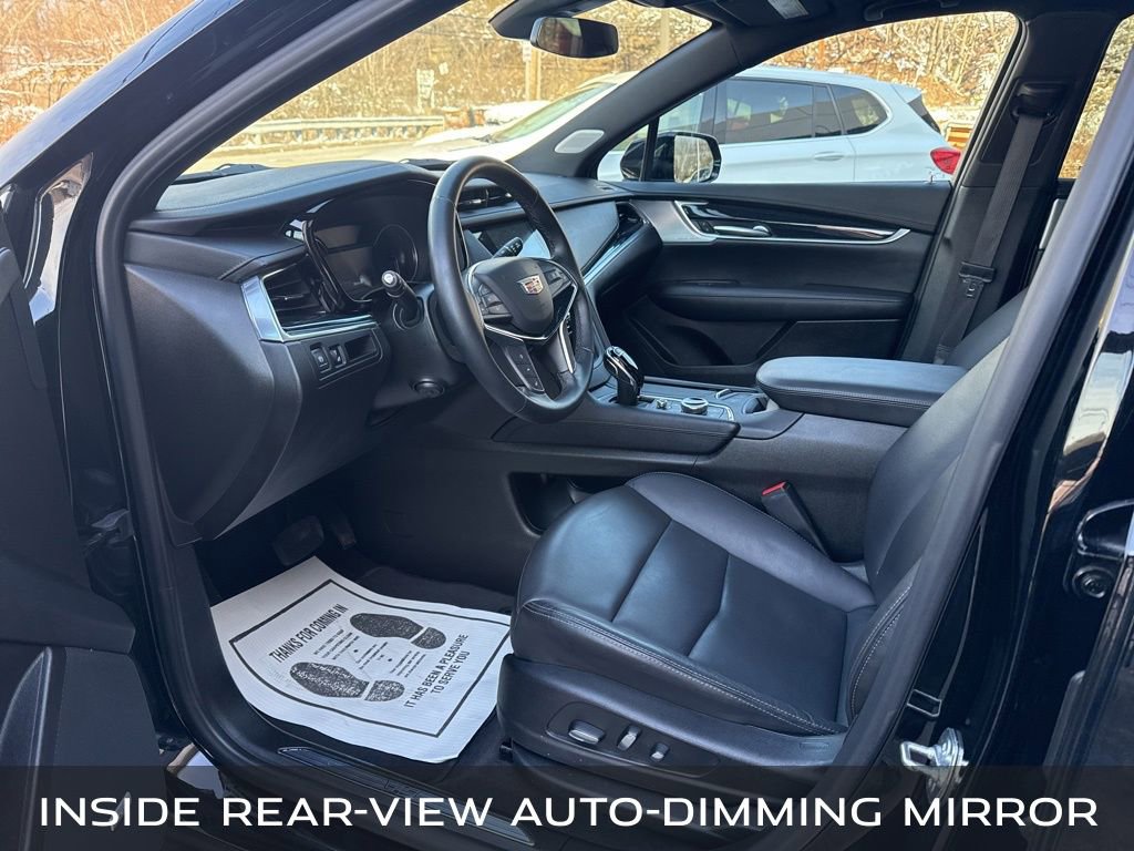Used 2025 Cadillac XT5 Premium Luxury image 19