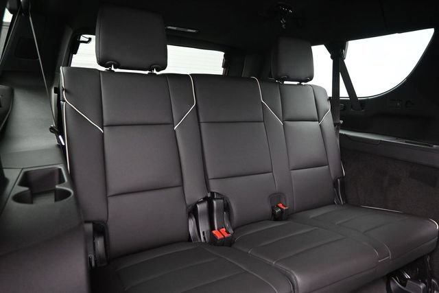 New 2026 Cadillac Escalade ESV Sport w/ LPO, ONYX Package AWD/4WD image 18