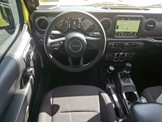 Used 2023 Jeep Wrangler Unlimited Sport AWD/4WD image 11