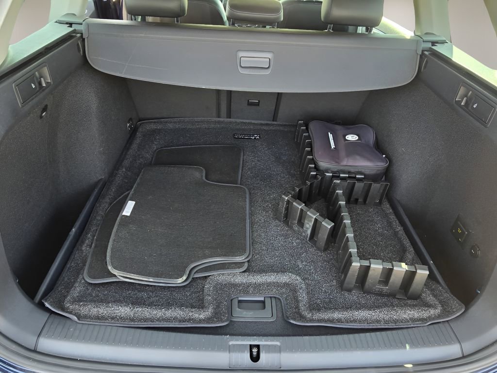 Used 2018 Volkswagen Golf Alltrack SE image 30