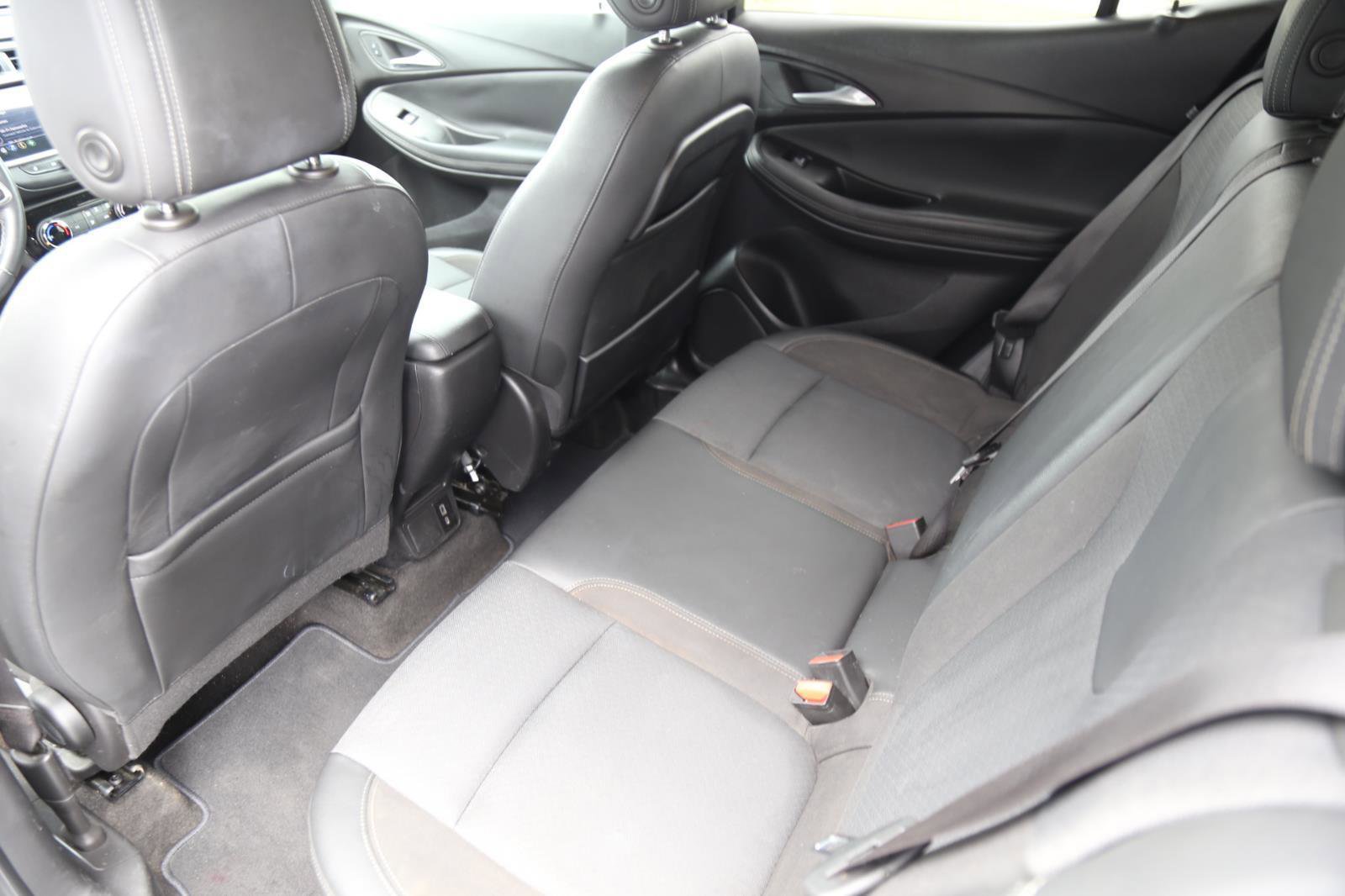 Used 2022 Buick Encore GX Preferred FWD image 21