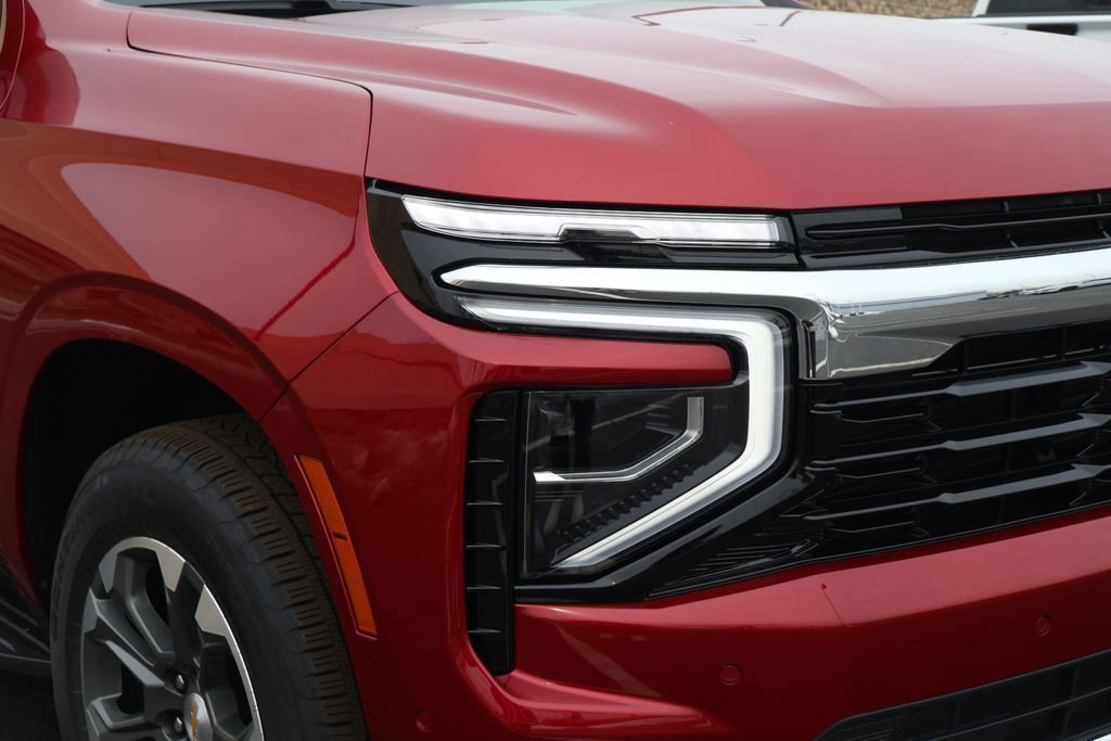 New 2026 Chevrolet Suburban LS AWD/4WD image 3