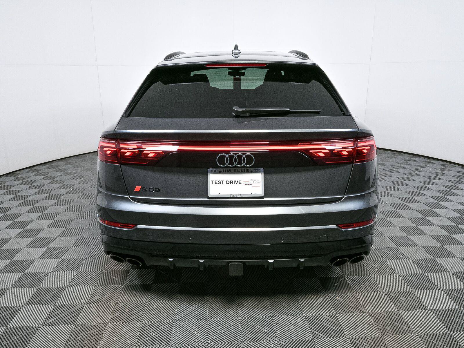 New 2026 Audi SQ8 Prestige AWD/4WD image 34