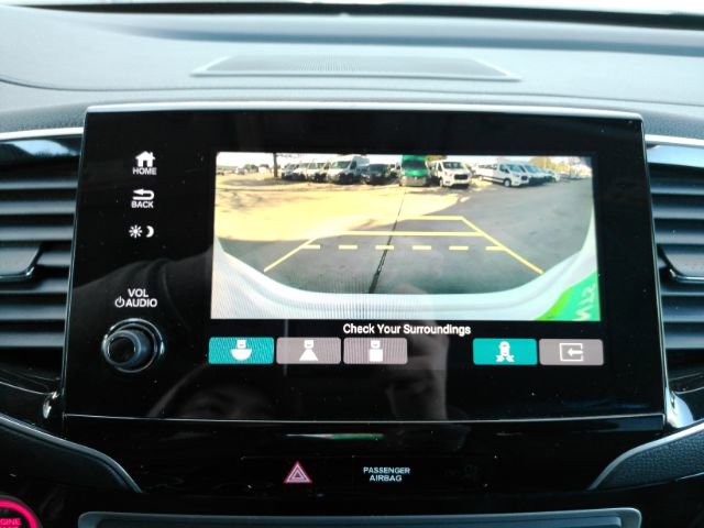 Used 2021 Honda Pilot Touring image 10