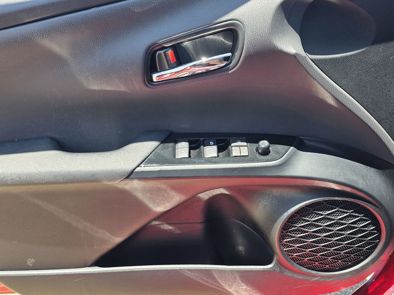 Used 2017 Toyota Prius Four Touring FWD image 21