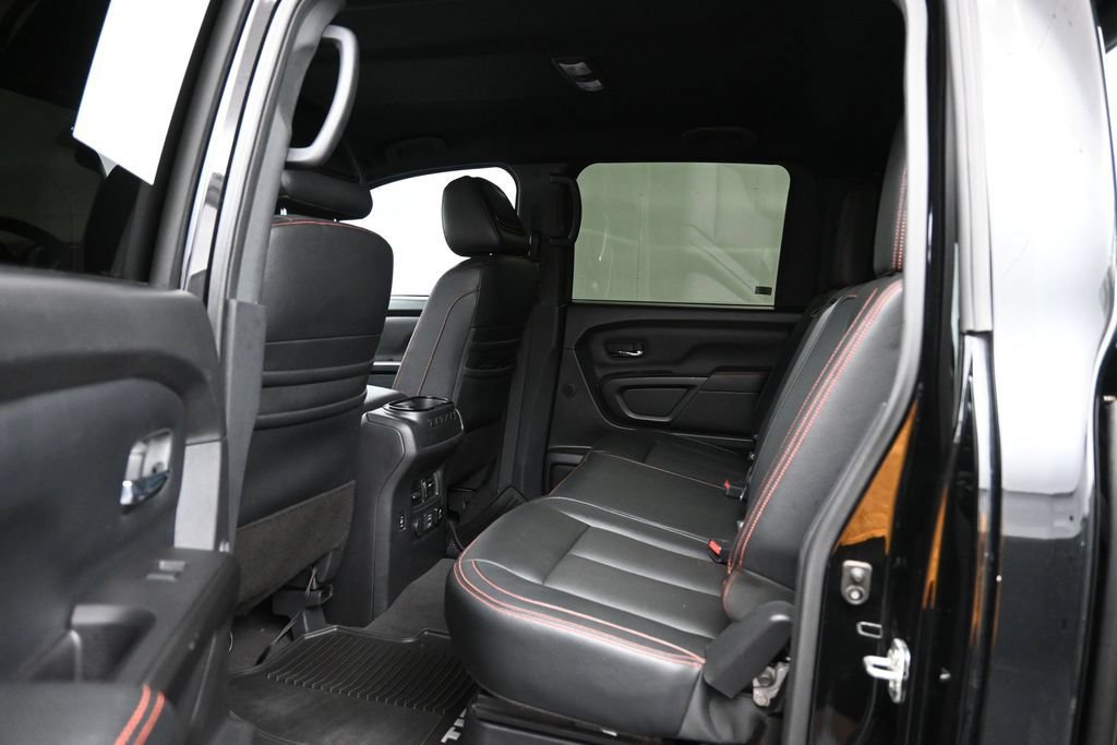 Used 2021 Nissan Titan PRO-4X w/ Pro-4x Convenience Package AWD/4WD image 26