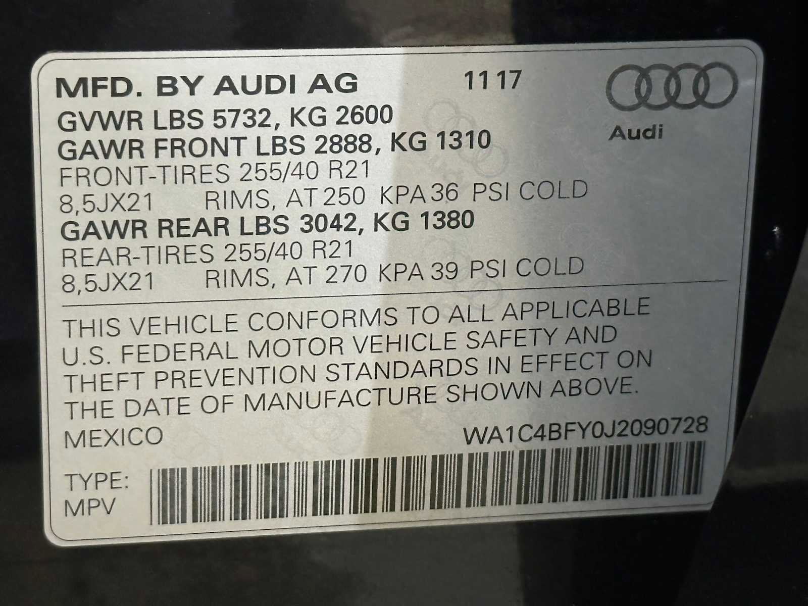 Used 2018 Audi SQ5 Prestige w/ Prestige Package AWD/4WD image 32
