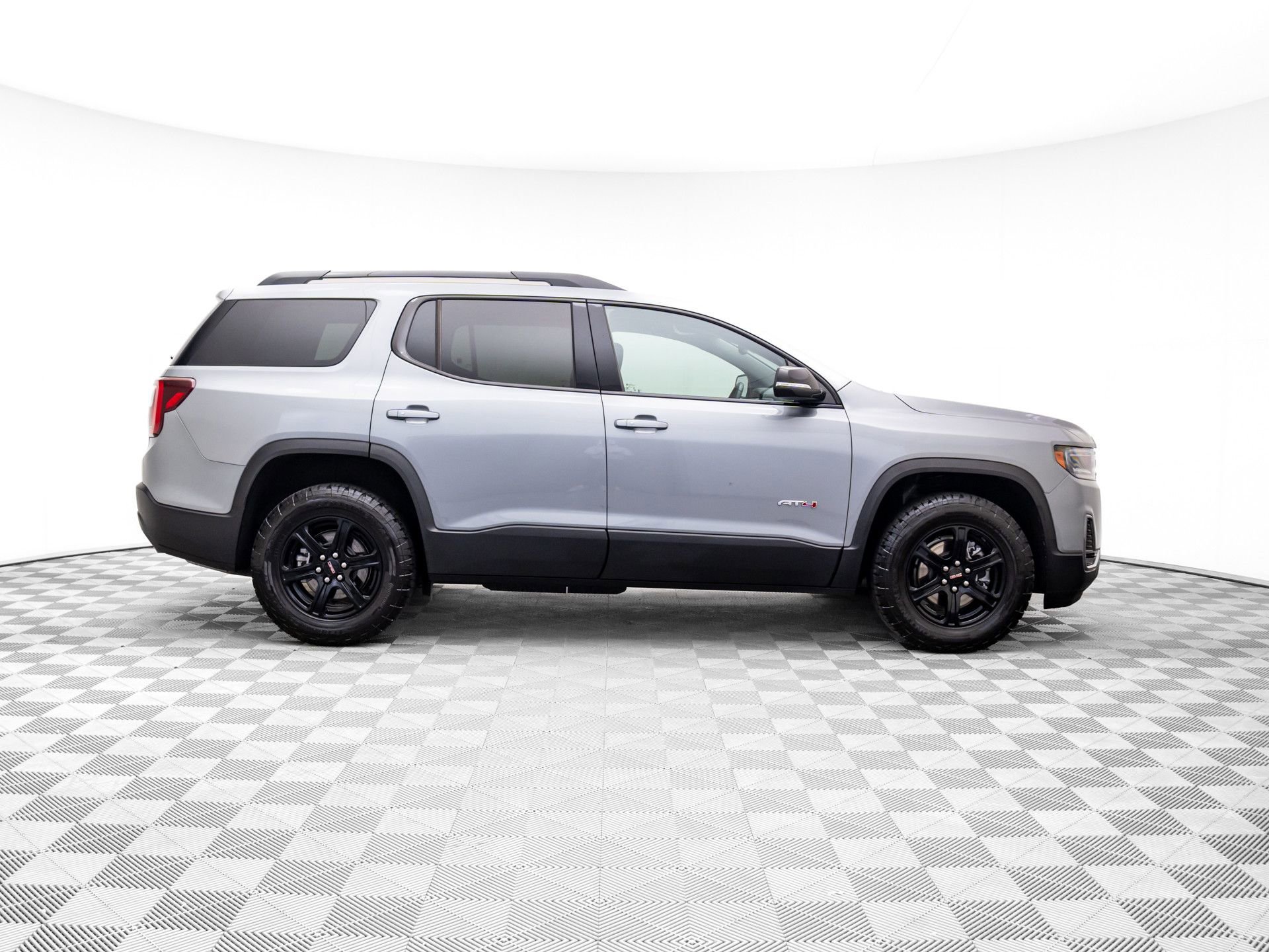 Used 2023 GMC Acadia AT4 w/ LPO, Floor Liner Package image 9