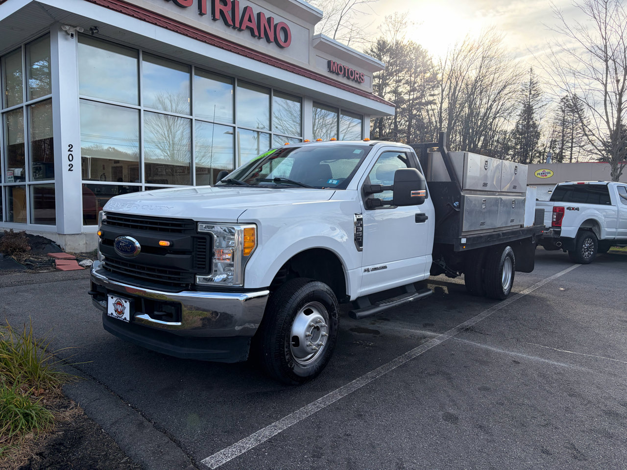 Used 2017 Ford F350 XL w/ Power Equipment Group AWD/4WD image 2