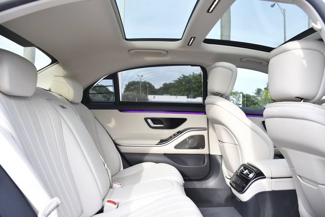 Used 2023 Mercedes-Benz S 500 4MATIC image 25