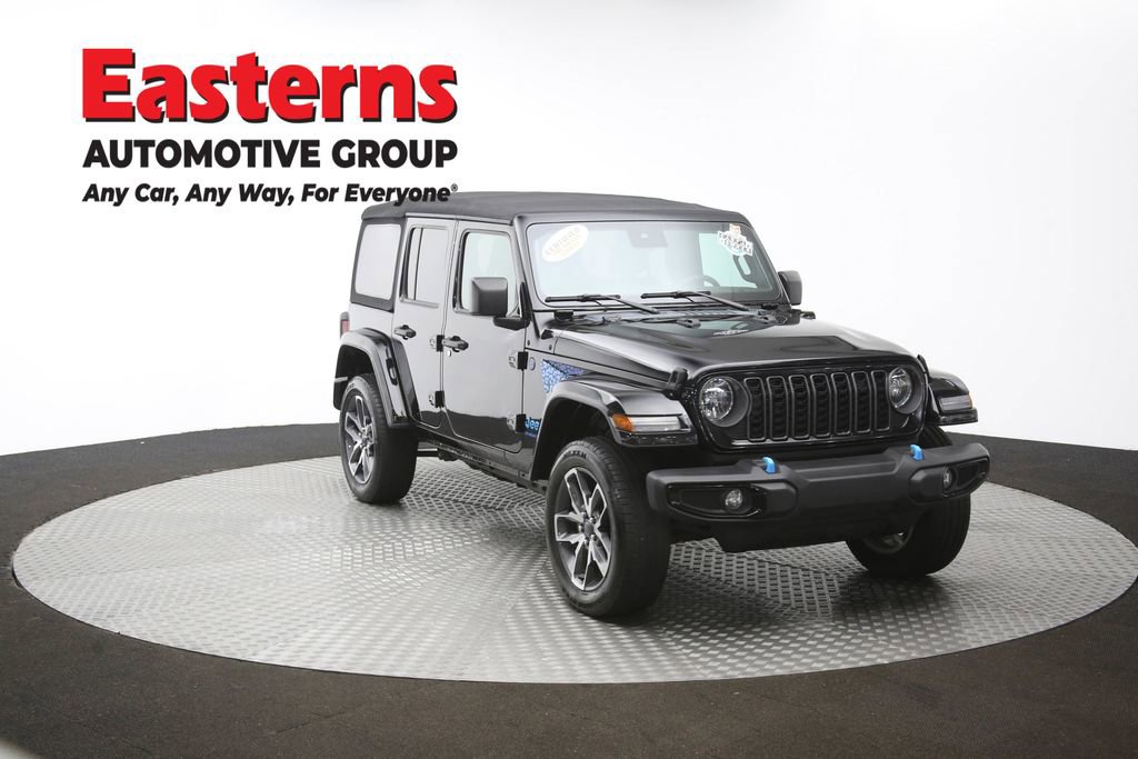 Used 2024 Jeep Wrangler Unlimited AWD/4WD image 53
