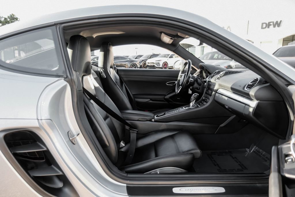 Used 2018 Porsche 718 Cayman S image 39