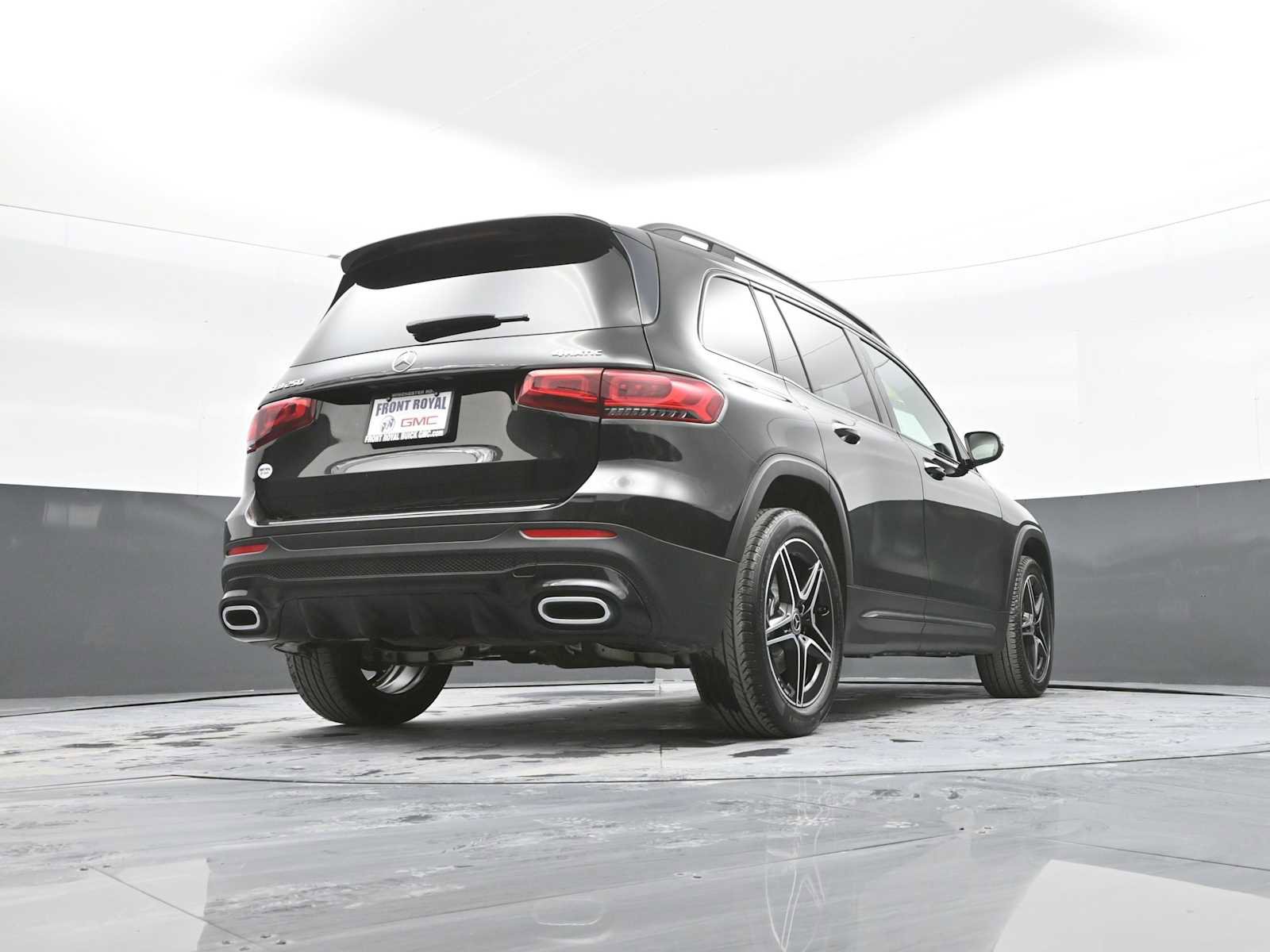 Used 2022 Mercedes-Benz GLB 250 4MATIC image 39