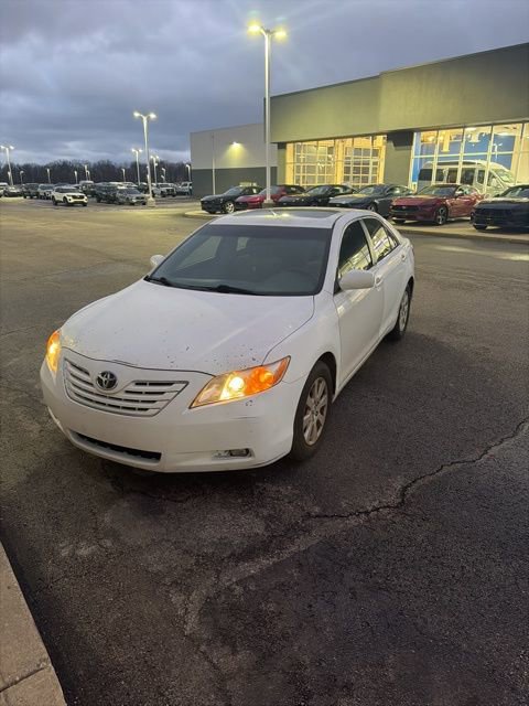Used 2007 Toyota Camry XLE image 2