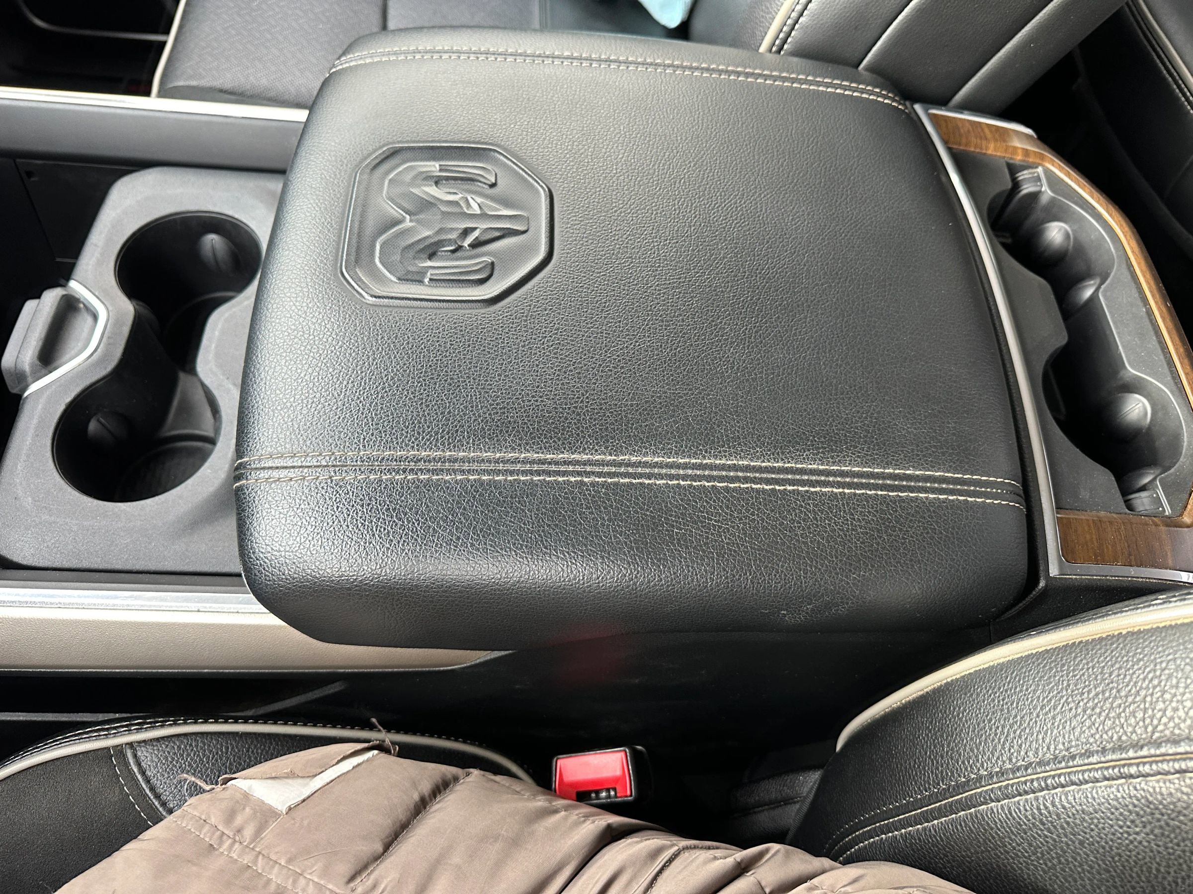 Used 2022 RAM 4500 Laramie image 23