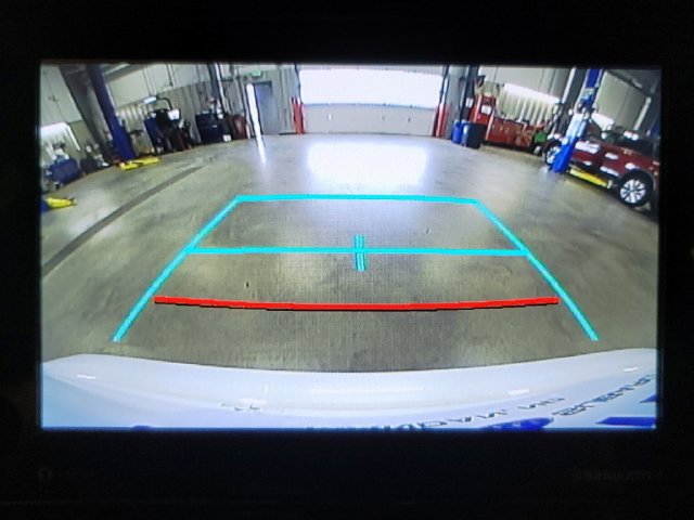 Used 2022 Toyota Corolla LE FWD image 3