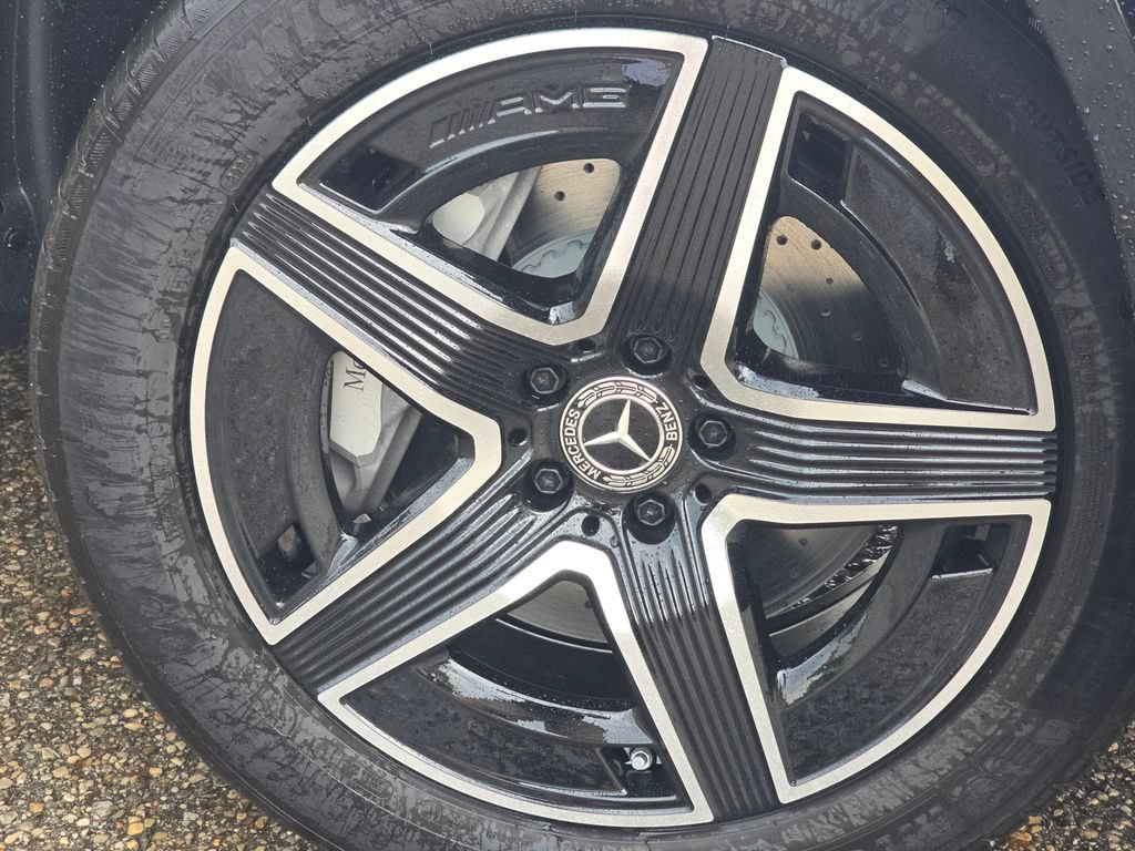 New 2027 Mercedes-Benz GLC 300 4MATIC image 11