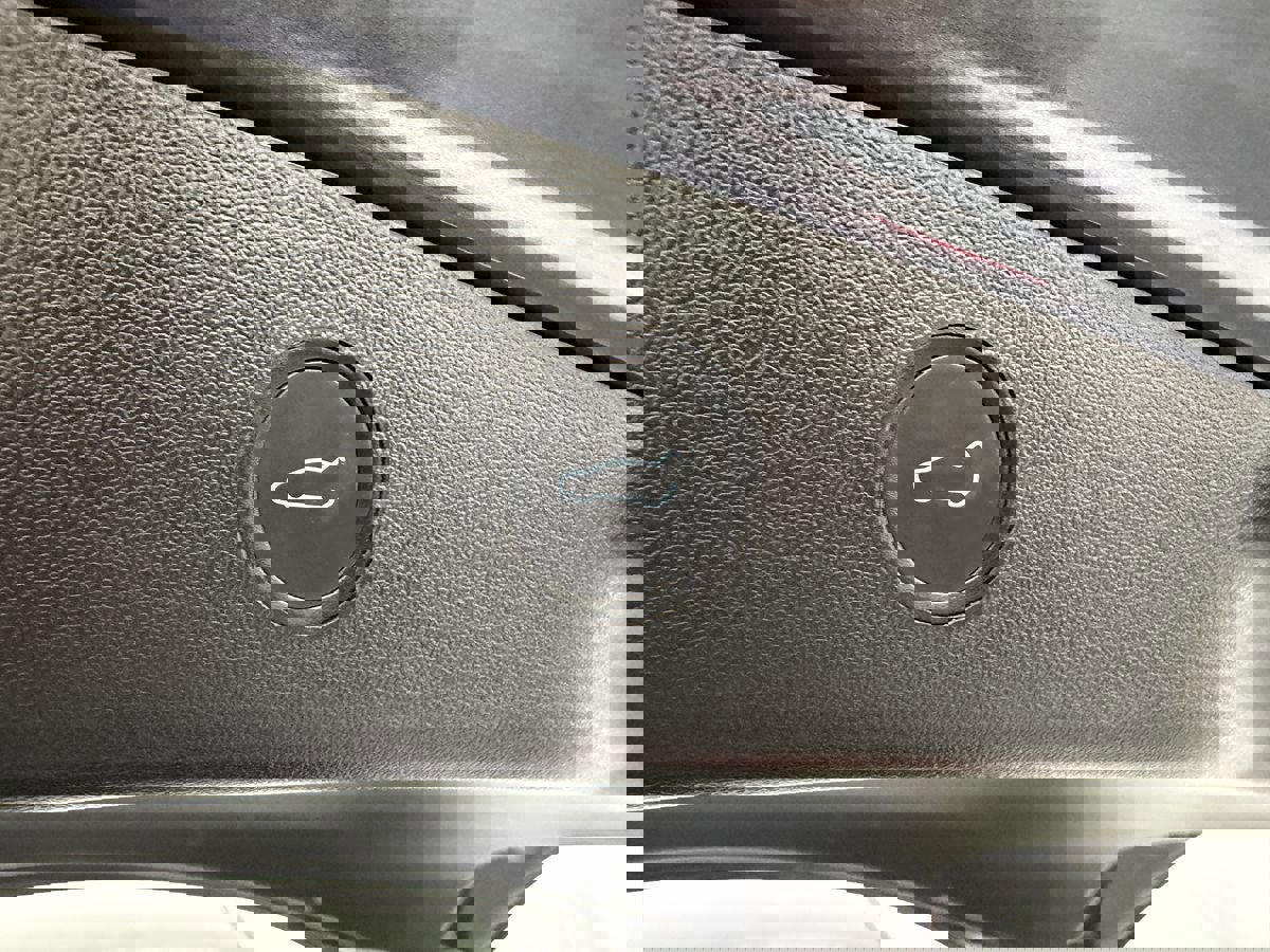 Used 2022 Tesla Model 3 Performance image 16