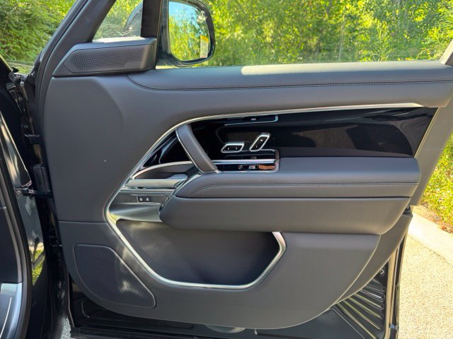 New 2026 Land Rover Range Rover SE AWD/4WD image 18