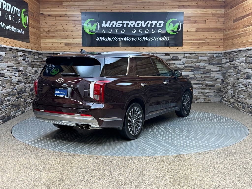 Used 2023 Hyundai Palisade Calligraphy image 9