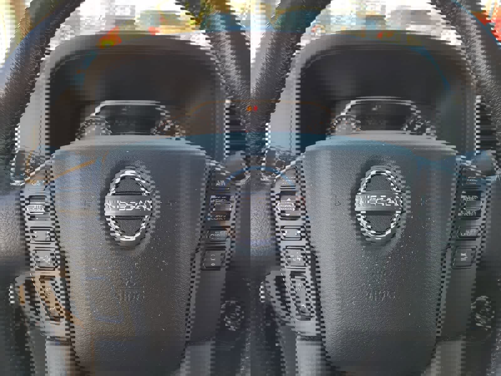 Used 2023 Nissan Frontier SV w/ SV Convenience Package image 23