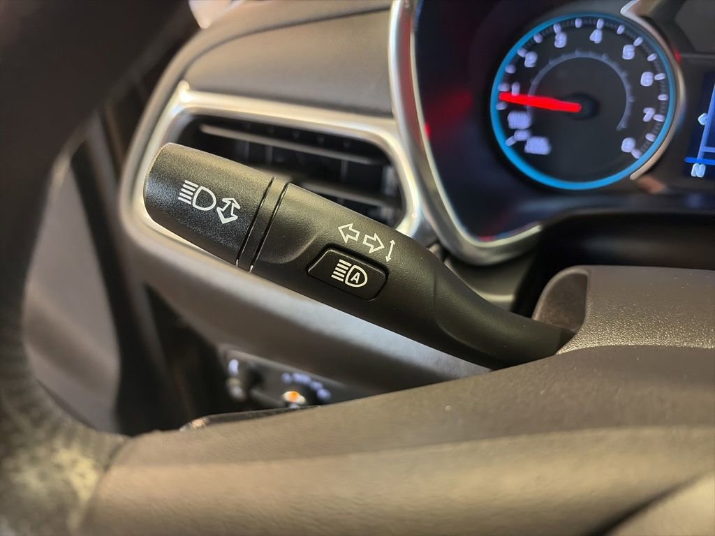 Used 2023 Chevrolet Equinox LT AWD/4WD image 22