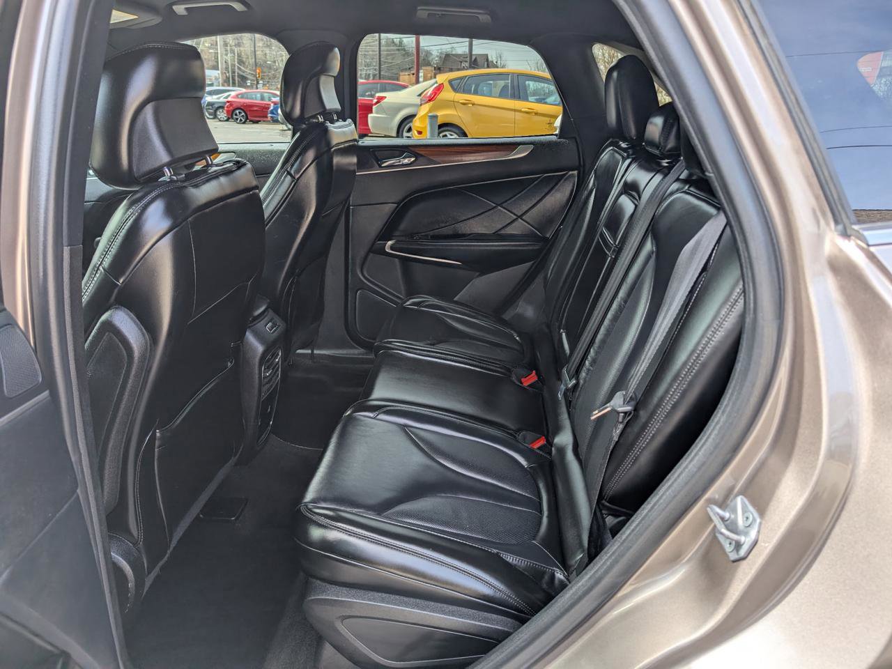 Used 2019 Lincoln MKC Select w/ Select Plus Package image 20