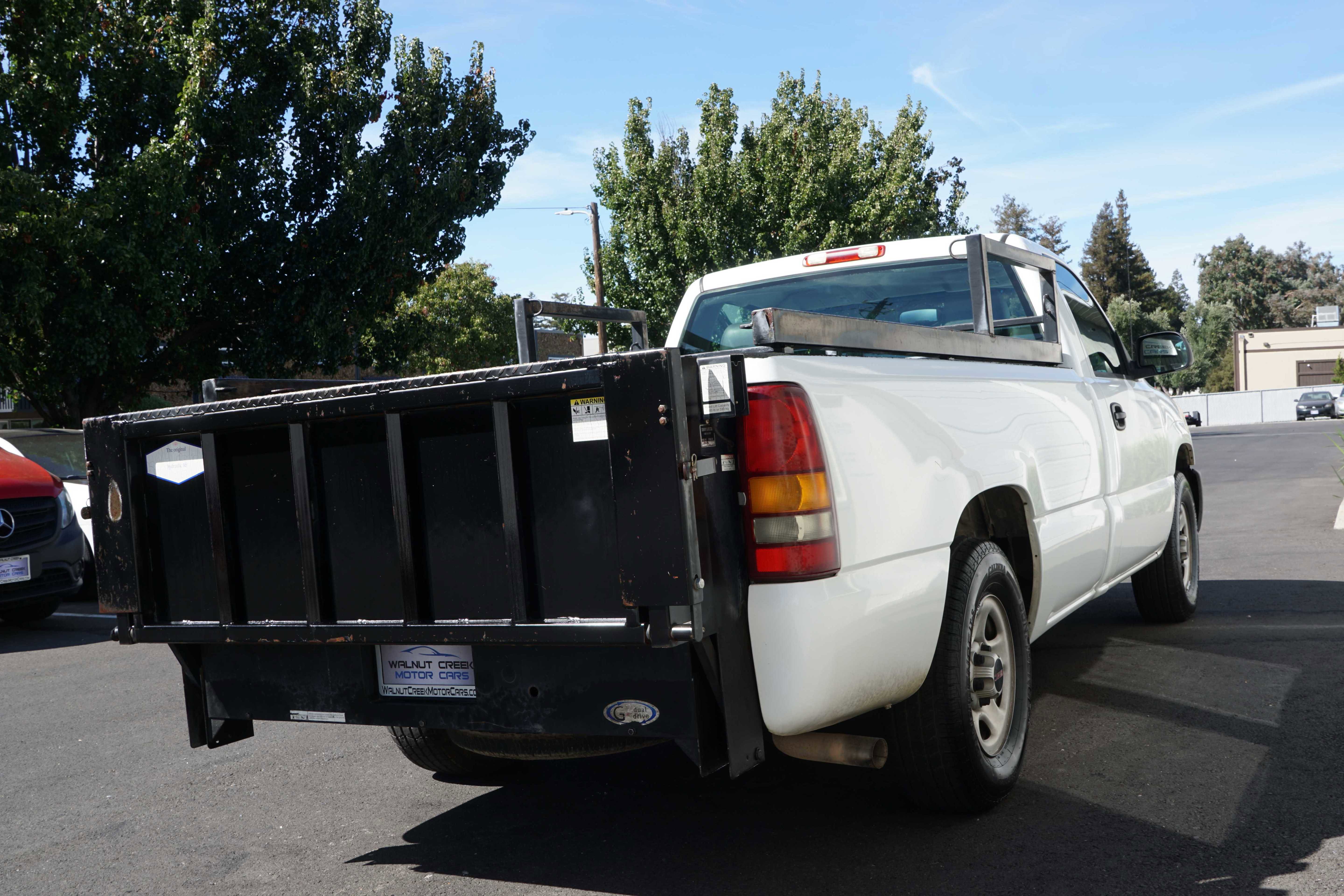Used 2003 GMC Sierra 1500 W/T image 12