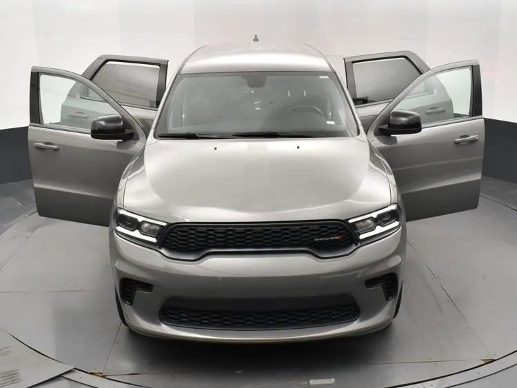 Used 2023 Dodge Durango GT image 10