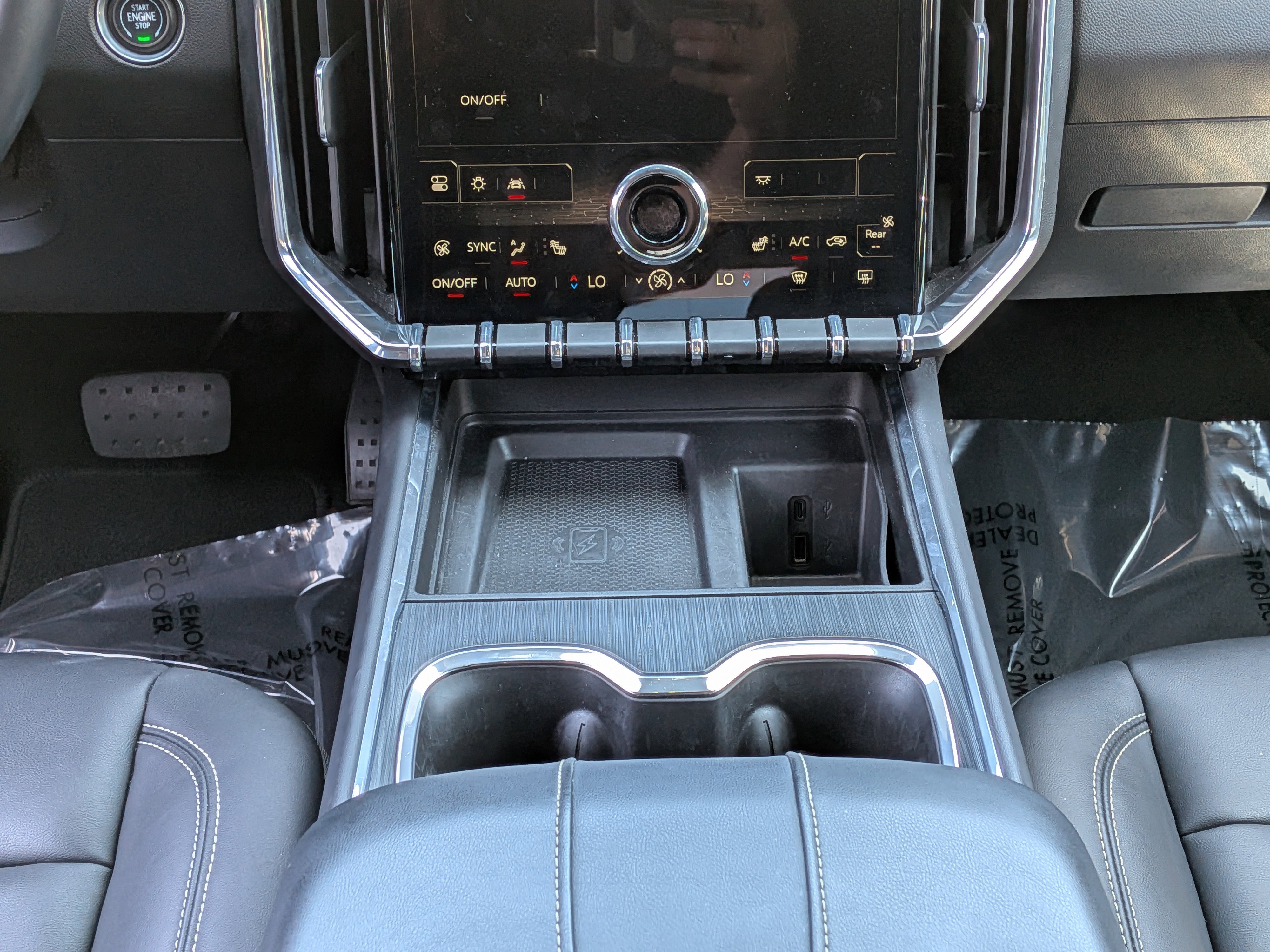 Used 2024 GMC Acadia Elevation AWD/4WD image 21
