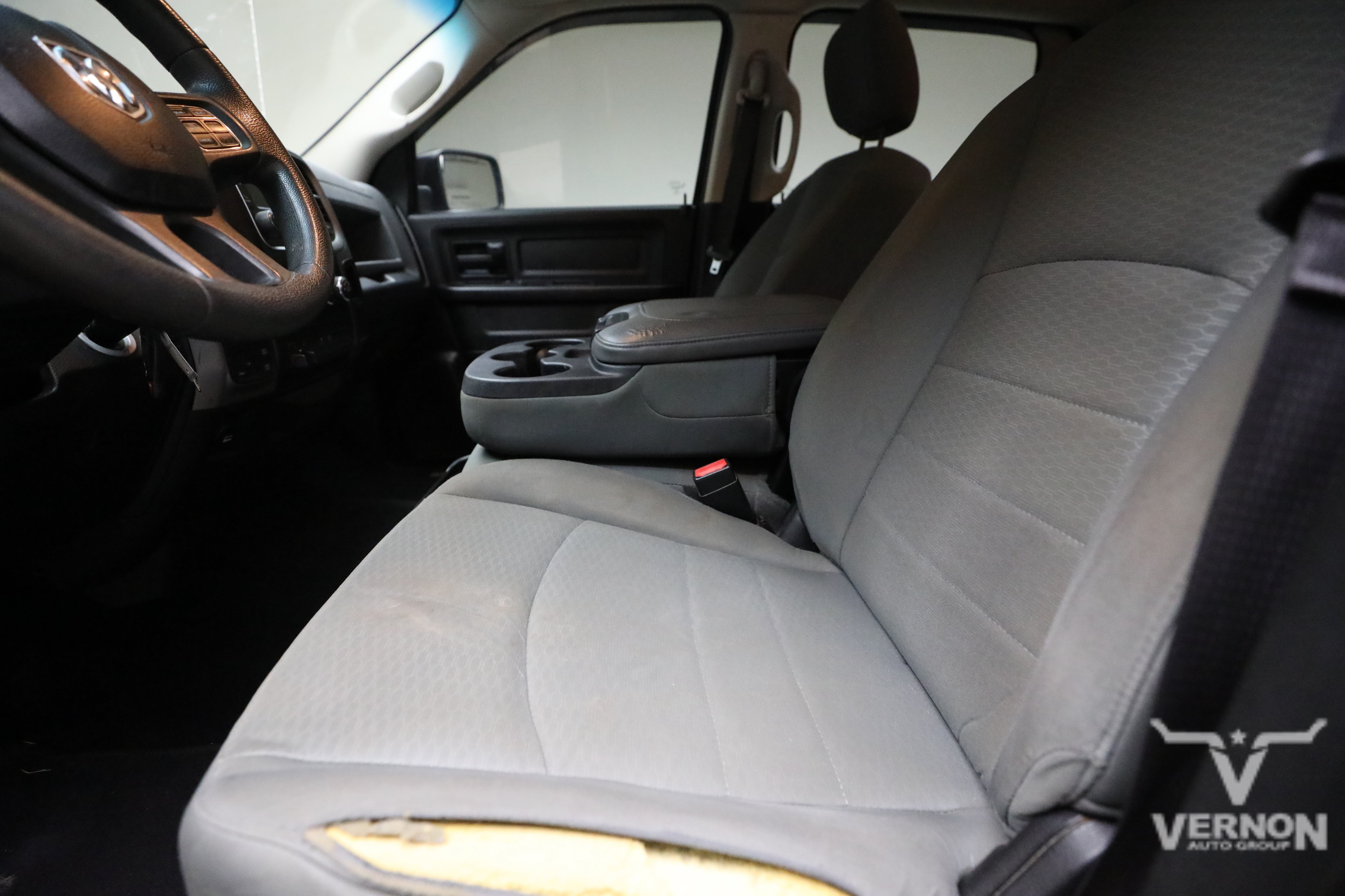 Used 2016 RAM 1500 ST AWD/4WD image 10