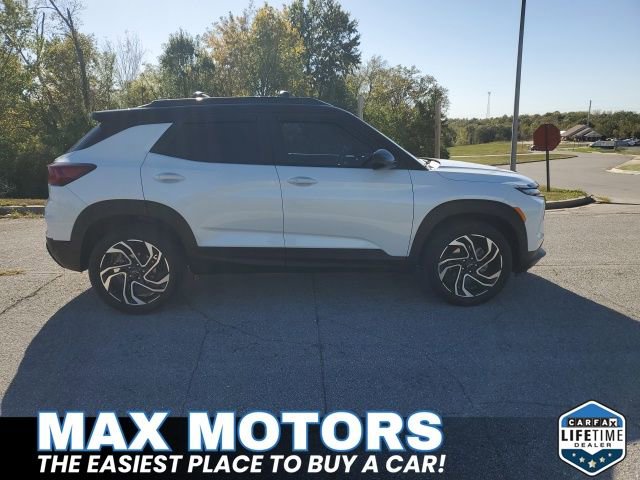 Used 2024 Chevrolet TrailBlazer RS w/ Convenience Package image 2