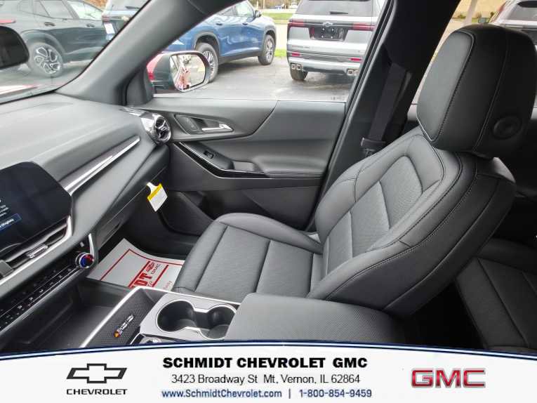 New 2026 Chevrolet Equinox LT image 17